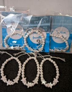 Grosir/Gelang Tangan Mute Manik Motif Kupu kupu Model Gelang Tali Serut Harga Untuk 1 Lusin(12 Pic Gelang)