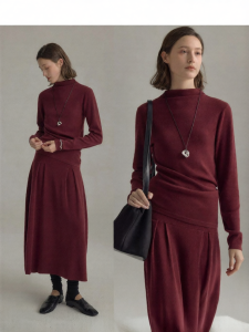 epoque de rueen | Slimming Fall Winter French Style Half-High Necked Wool Sweater and Skirt Set