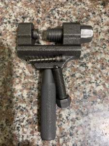 Vam cắt xích cam + xích tải Chất liệu: Thép cao cấp không gỉ Dày dặn bền cứng thiết kế gọn nhẹ tiện dụng