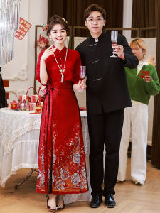 ชุดกี่เพ้าสีแดงสไตล์จีนสำหรับเจ้าสาว ชุดราตรียาวเอวกลาง แขนยาว กระโปรงทรงเอ ชุดงานแต่งงาน ชุดกี่เพ้าสีแดง