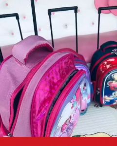 กระเป๋าลากเด็ก เตรียมอนุบาล ขนาด 12 นิ้ว ลากได้สะพายสะดวก