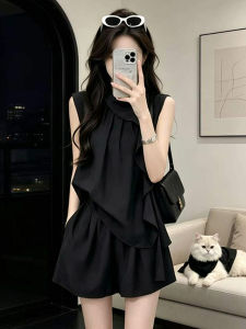LIRUSHAN | Stylish Black Lace-Up Two-Piece Set