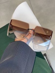 COD❤️Kacamata Hitam Fashion Wanita Korea Kacamata Oversize Lensa Kotak Kacamata Hitam UV400