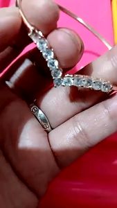 Gelang Emas 24K & Bangle Perak 925: Desain Unik & Tidak Pudar