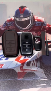Toyota Corolla Cross Camry Rav4 Hilux Vigo Alphard Fortuner Vios 2021 Leather Car Key Case Cover Accessories