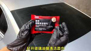 10Pcs/Pack Oil Film Cleaning Wipes Compact Pack On The Go Car Care Essential