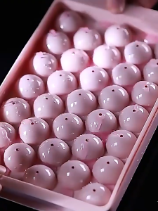 Household food - grade round 33 - cell ice ball mold honeycomb ice tray ice - making magic tool multi - functional ice bag and ice box