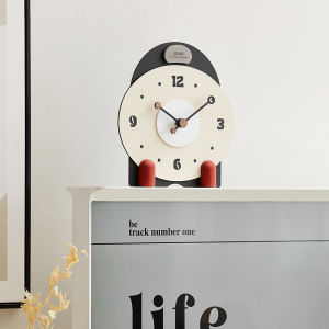 Minimalist Nordic Series Desk Clock Hot Sale Home Living Room Simple and Fashion Mute Creative Vintage Clock Art Decorations 25x26cm