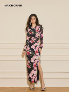 Fragrant Elegant Slimming Round Neck Dress With Large Flower Split
