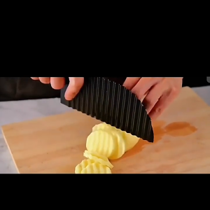 Japanese Knife Wavy Crinkle Cutter Chopper Vegetable Potato Slicer for French Fries Kitchen Tool