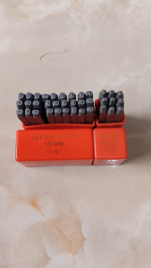 Paket Set Lengkap Alat Ketok Huruf dan Angka Ukuran 1.5mm Zeki Japan