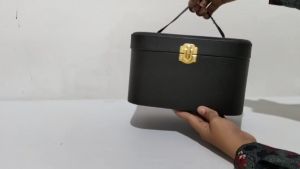 Pouch Make Up Cewek Travel Organizer Tempat Alat Rias Beauty Case Polos Tas Kosmetik Kulit Sintetis