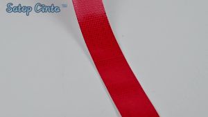 Nhãn Dán Phản Quang Ngôi Sao Đỏ Sáng 25cm-20cm Rộng 5m Dài 5m Chất Kết Dính Mạnh Mẽ Chống Thấm Nước Cảnh Báo An Toàn Băng Phản Quang Cho Ô Tô