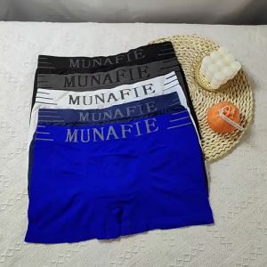 (แพ็ค5ตัว) กางเกงในชาย ปักMUNAFIE ขาทรงสีเหลี่ยม รุ่นA19 กางเกงบ็อกเซอร์เนื้อผ้านุ่ม ยืด สินค้าพร้อมส่ง