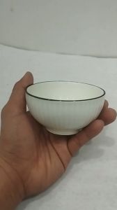 Chén sứ 3.75 inch trắng sọc viền đen ̣(chén chè chén chấm)