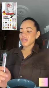 Suplemen Cair NAD 1500 mg NAD+ Ekstra Kuat Resveratrol PQQ CoQ10 Formula 16-in-1 dengan Nikotinamida Ribosida untuk Anti Penuaan Energi Kekebalan Tubuh dan Fokus untuk Pria & Wanita (30 Sachet)