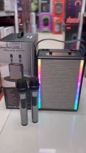 ลำโพงบลูทูธ รุ่นM2003 ฟรีไมค์ลอย2ตัว รองรับAUX TF USB ปรับเสียงเอฟเฟคไมค์ได้ มีสายหิ้ว พาพกได้ ตัวใหญ่ เบสแน่น