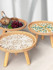 Nordic Style Handmade Wicker Shell Window Seat Tea Table Picnic Sofa Small Side Table European Style Tatami round Table