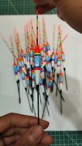 PELAMPUNG KUMBUL PANCING ANTI BADAI FIBER PUTIH