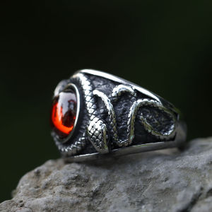 2022 ใหม่ผู้ชาย 316LแหวนสแตนเลสVINTAGEงูZirconสําหรับวัยรุ่นPunkแฟชั่นสัตว์เครื่องประดับของขวัญจัดส่งฟรี