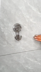 Strong Vacuum Suction Hanger Hook Punch-Free Traceless  (Washable & Reuse)