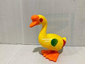 MAINAN ANAK ANGSA KUNCI PUTAR BISA LONCAT LONCAT BA 01