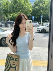 PEIXI | Sister Style Blue V-Neck Knit Short Sleeve T-Shirt