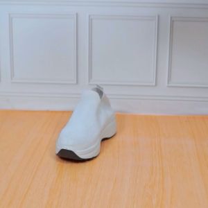 SNEAKERS WANITA MINIMALIS LARI TRAVEL GYM JALAN BAHAN FLYKNIT IMPORT G2117