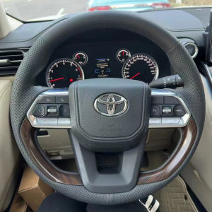 Leather Steering Wheel Cover Hand Sewn for Toyota Alphard Crown Victoria New Land Cruiser 25 Models Special Car Accessories