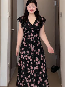 ชุดเดรสยาวคอวีแขนกุดพิมพ์ลายดอกกุหลาบไซส์ใหญ่ กระโปรงทรงเอเข้ารูปเอวสูง ชุดเดรสฤดูร้อนสำหรับผู้หญิงไซส์ใหญ่