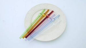 4pcs Heart-shaped Straws Set Reusable Glass Straws with 1pc Cleaning Brush Suitable for Milkshakes Juices Coffee Bar Accessories