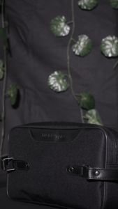 Tas Pria Hush Puppies 1018 Black premium quality