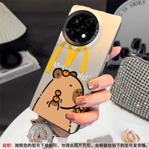 OnePlus 13 Phone Case Women Full Cover Cute Cartoon Kawaii Golden Arch Gate Capybara High End Fashion Trendy Silver Matte Shell
