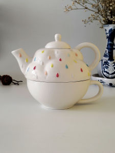 Creative Teapot Sets Foreign Trade Ceramics British Afternoon Teapot Retro Embossed Gold Drawing Coffee Pot One Pot One Cup For Home