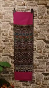 175.ผ้าฝ้าย ผ้าทอทั้งผืน ลายยกดอกโบราณ สีชมพูบานเย็น