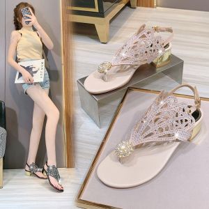 Fashion Korean Version of Medium Heel Sandals with Anti Slip Sandals for Women