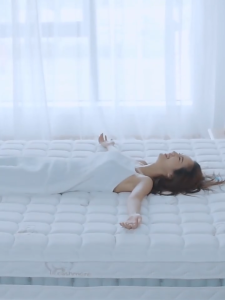 SereneWood ที่นอนสปริง ที่นอนสปริงอัจฉริยะ หนา 15cm สัมผัสนุ่มแน่น เพื่อสุขภาพ แข็งแรงทนทาน นอนสบาย ระบายอากาศดี แก้ปวดหลัง