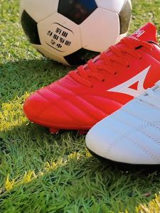 ใหม่ฟุตบอลโลก Macy รองเท้าฟุตบอลเดียวกันผู้ใหญ่เด็กสตั๊ดรองเท้ากีฬาการฝึกอบรมกลางแจ้งขนาด 31-44