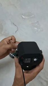 Đèn laser Party Light - Đèn bay phòng cảm ứng âm thanh sân khấu vũ trường karaoke cao cấp