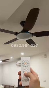 năm)Quạt trần đèn trang trí phòng khách 5 cánh nhựa màu vân gỗ đậmđộng cơ DC tiết kiệm điệncó 3 chế độ sáng kèm điều khiển từ xa (Bảo hành 10