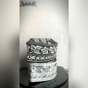 Peci Oman Bangladesh Motif Hitam Putih Ukuran anak dan Dewasa Kopiah Ustad Viral Bahan Nyaman Pici Haji Banglades Pesantren Temboro Terkenal Kopyah Ustadz Adbul Karim Bordir Kopeah Bulat Tinggi Songkok Madinah Malaysia Assagofah Terompah Turki Mesir NU