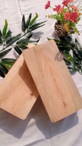 Talenan Kayu Mahoni Asli Tebal Kaki & Alas Pemotong Sayuran