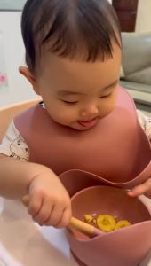 SET PERALATAN MAKAN BAYI / ANAK - MANGKUK CELEMEK / BIB SENDOK GARPU DAN GELAS SILIKON PAKET