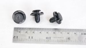 Kancing Klip Bemper Liner Suzuki Ertiga Swift Ignis