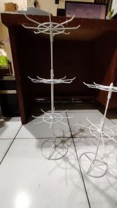 rak putar 3 susun untuk aksesories perhiasan pernak pernik Ram Display Matahari