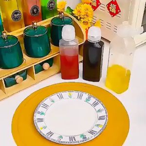 Household Kitchen Seasoning Sauce Container Bottle 300ML/500ML Multi-functional Barbecue Sauce Tomato Sauce Black Pepper Sauce Mayonnaise Sauce Squeeze Container Bottle