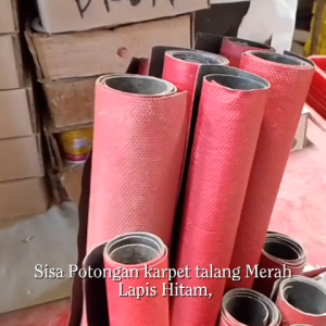 Sisa Potongan Karpet Talang MERAH HITAM 110cm