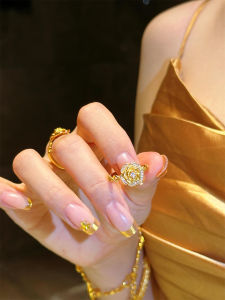 18K Gold Audrey Rose Ring with Pointed Diamonds Womens Vintage Sweet Fashionable Flower Ring for Index Finger Versatile