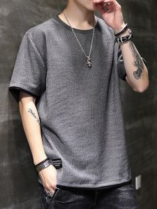 ROMON | เสื้อยืดแขนสั้นผ้าไหมน้ำแข็งลินินบางฤดูร้อนสำหรับผู้ชาย คอกลม ลำลอง แฟชั่น ฤดูร้อน 2023 ผ้าฝ้ายโพลีเอสเตอร์ ไนลอน ยืดหยุ่น