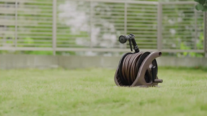 Bộ vòi tưới cây 20-30 mét Tough Brown Takagi